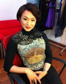 嘴姐爆料娱乐圈女星,揭秘明星背后的真实故事 第3张 嘴姐爆料娱乐圈女星,揭秘明星背后的真实故事 第3张