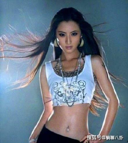 薇娅女团爆料视频大全集,揭秘幕后故事与精彩瞬间 第2张 薇娅女团爆料视频大全集,揭秘幕后故事与精彩瞬间 第2张